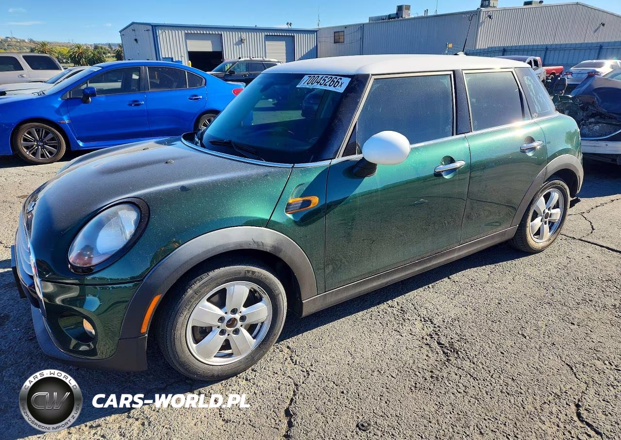 2015 Mini Cooper VIN:WMWXS5C59FT829182 - 1