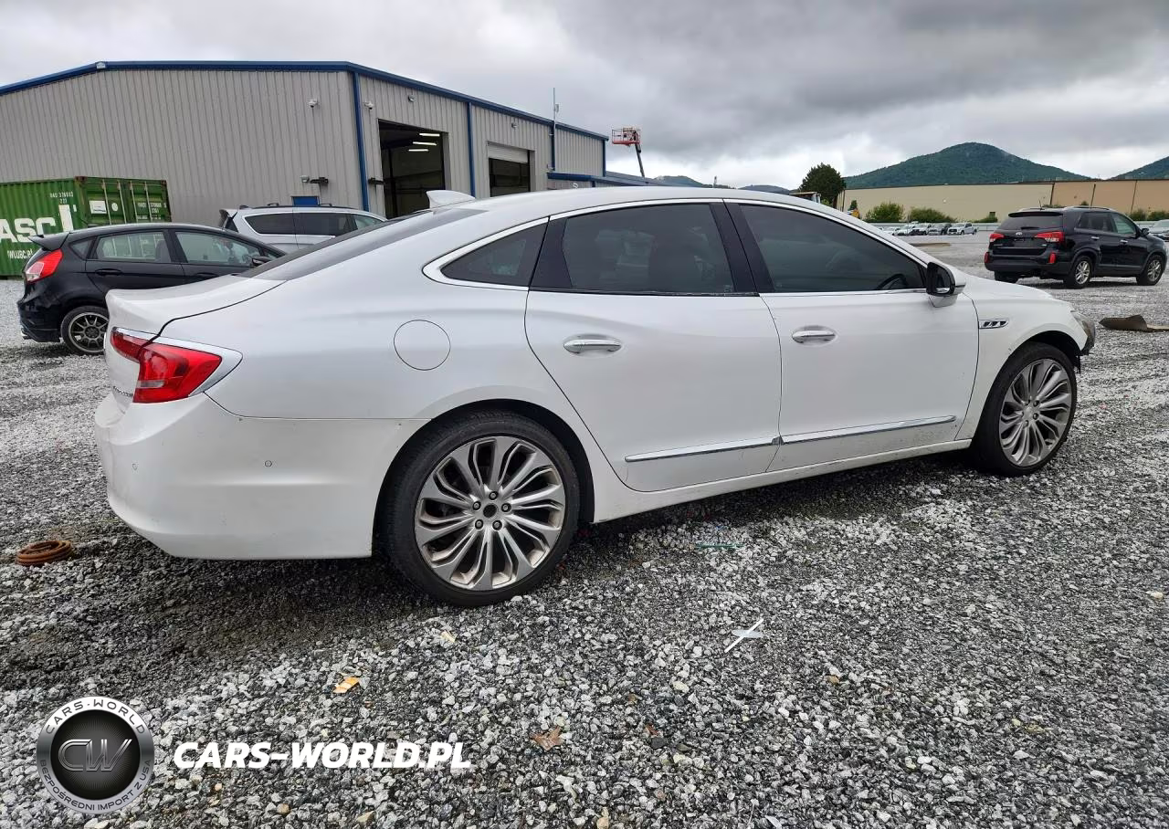 2017 Buick Lacrosse Premium VIN:1G4ZR5SS1HU123508 - 3