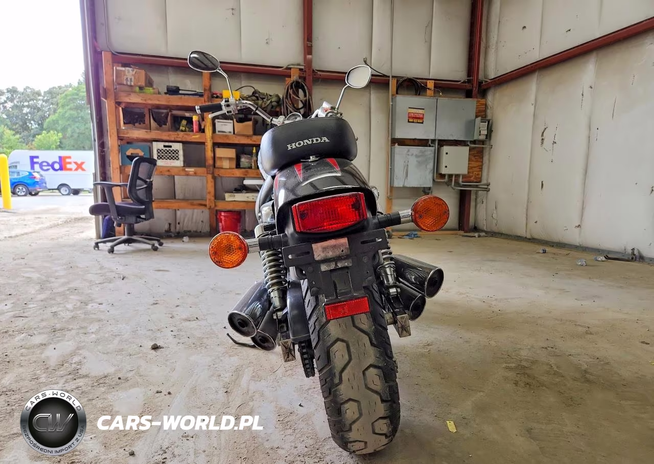 1996 Honda Vf750 Cd VIN:JH2RC4338TM100704 - 4