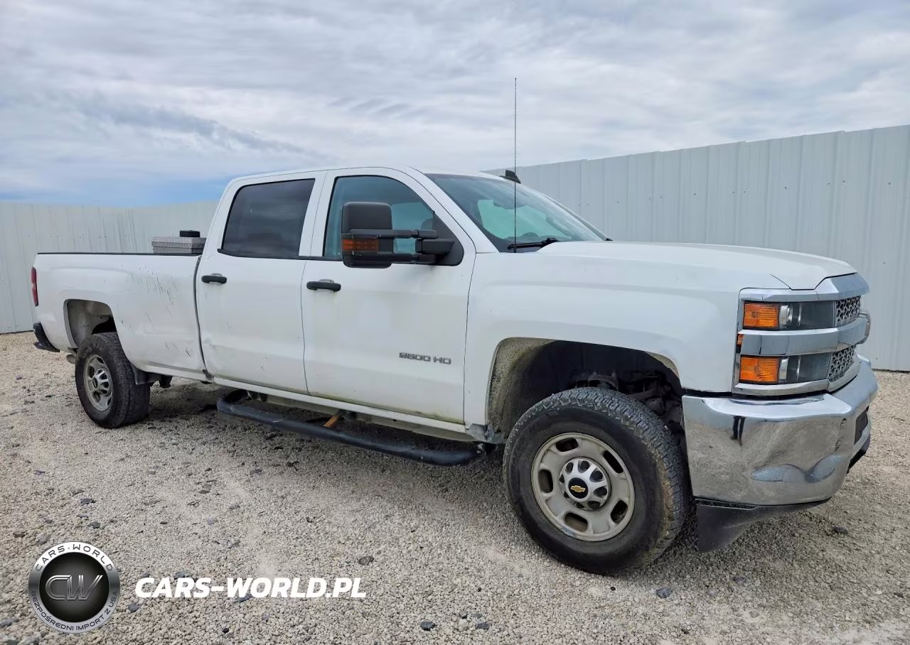 2019 Chevrolet Silverado C2500 Heavy Duty VIN:1GC1CREG3KF188308 - 4