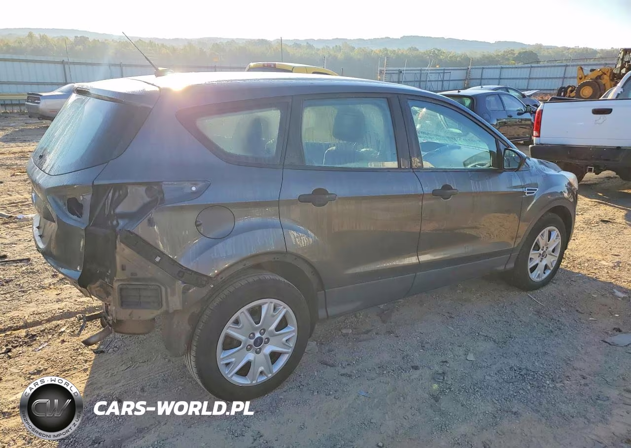 2016 Ford Escape S VIN:1FMCU0F73GUB53797 - 3
