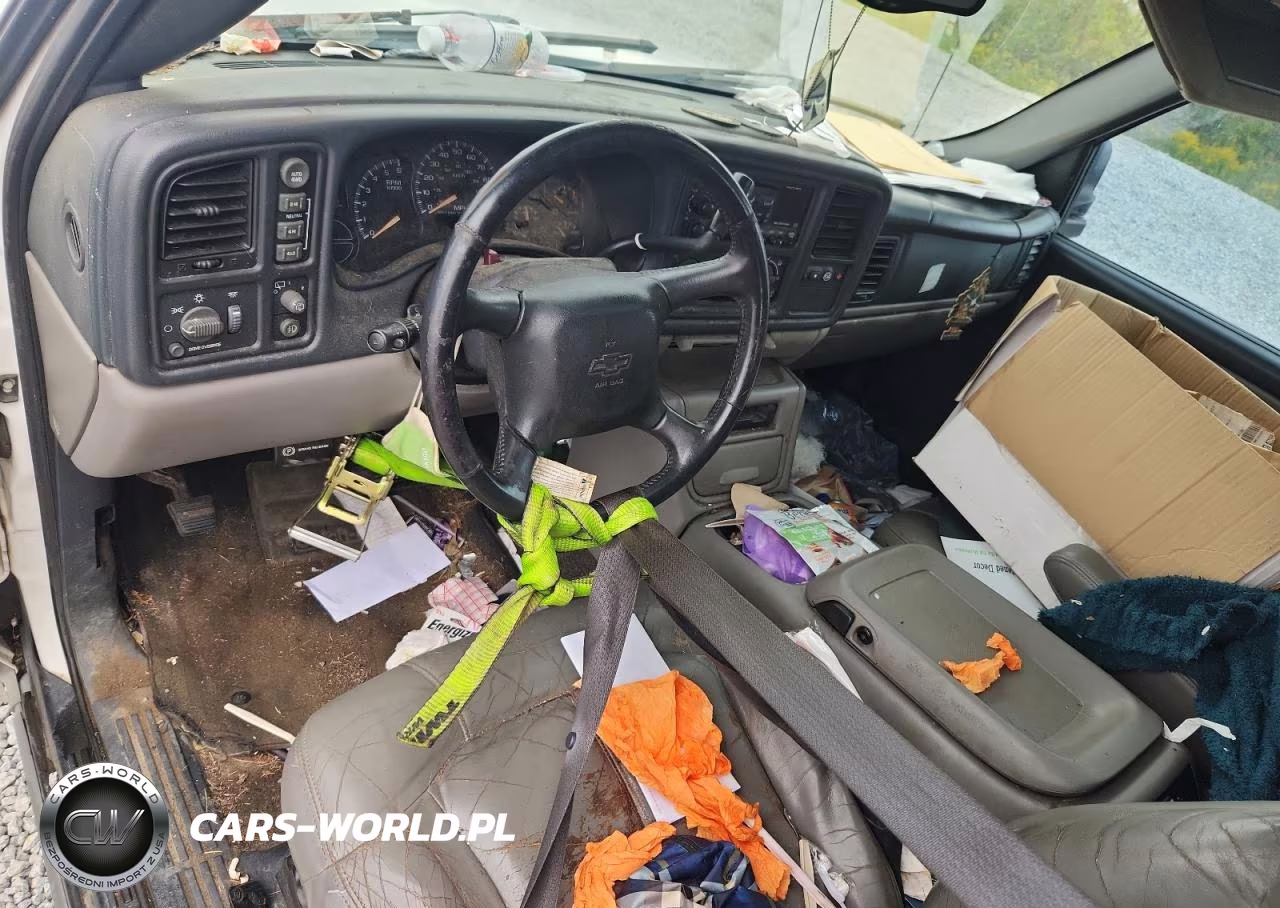 2002 Chevrolet Suburban K1500 VIN:3GNFK16Z32G217726 - 8