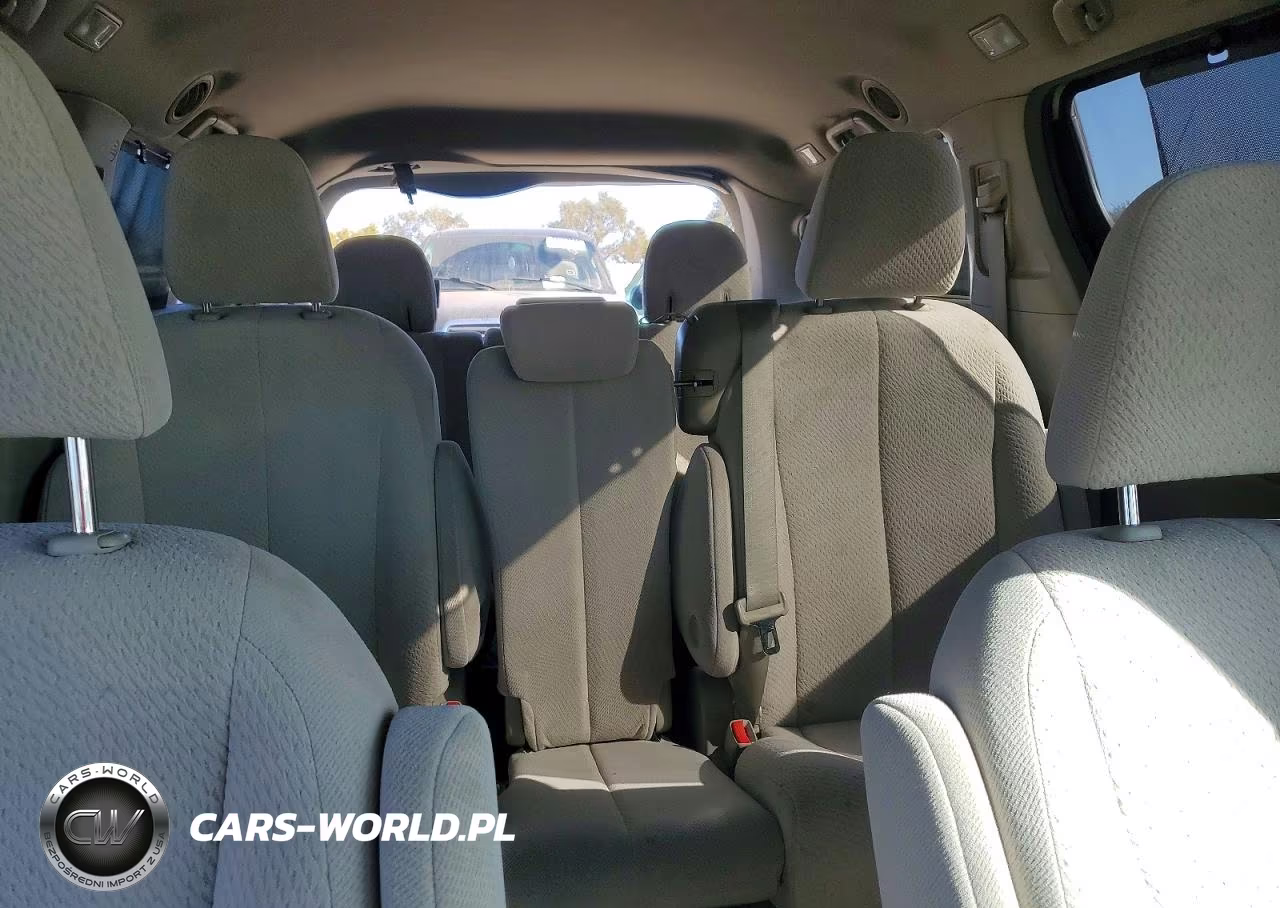 2012 Toyota Sienna Le VIN:5TDKK3DC9CS209151 - 10