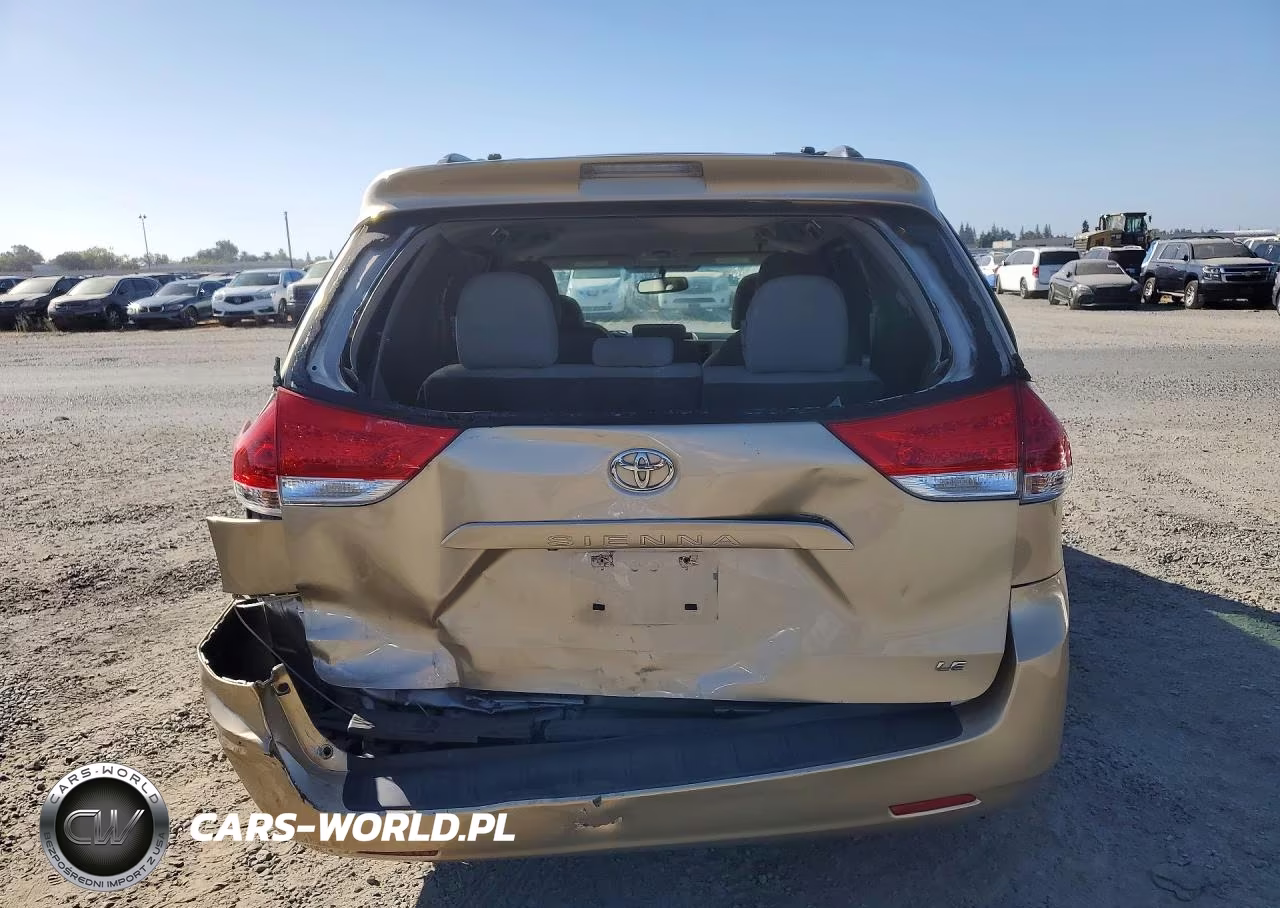 2012 Toyota Sienna Le VIN:5TDKK3DC9CS209151 - 6
