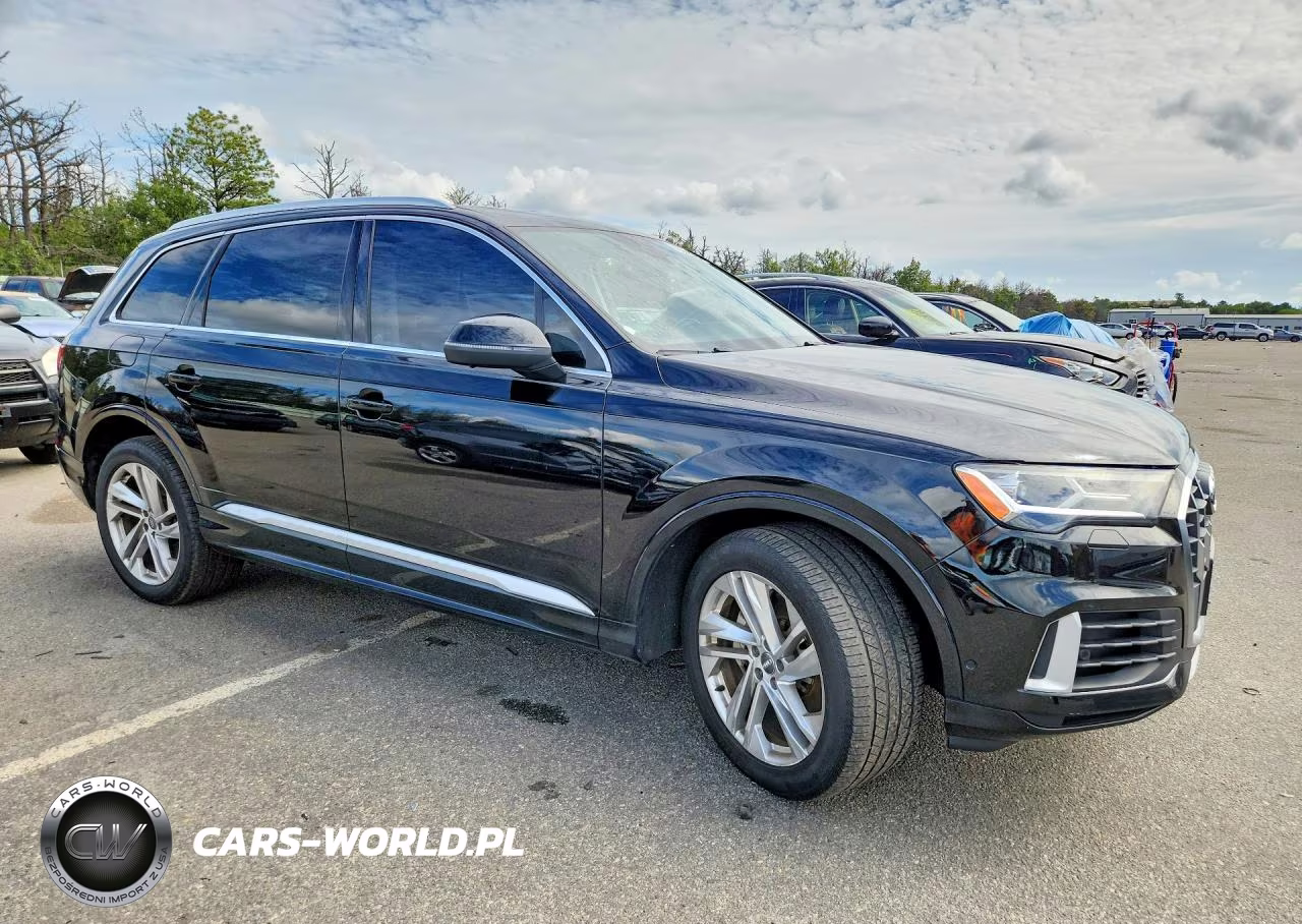 2020 Audi Q7 Premium Plus VIN:WA1LXAF74LD002926 - 4