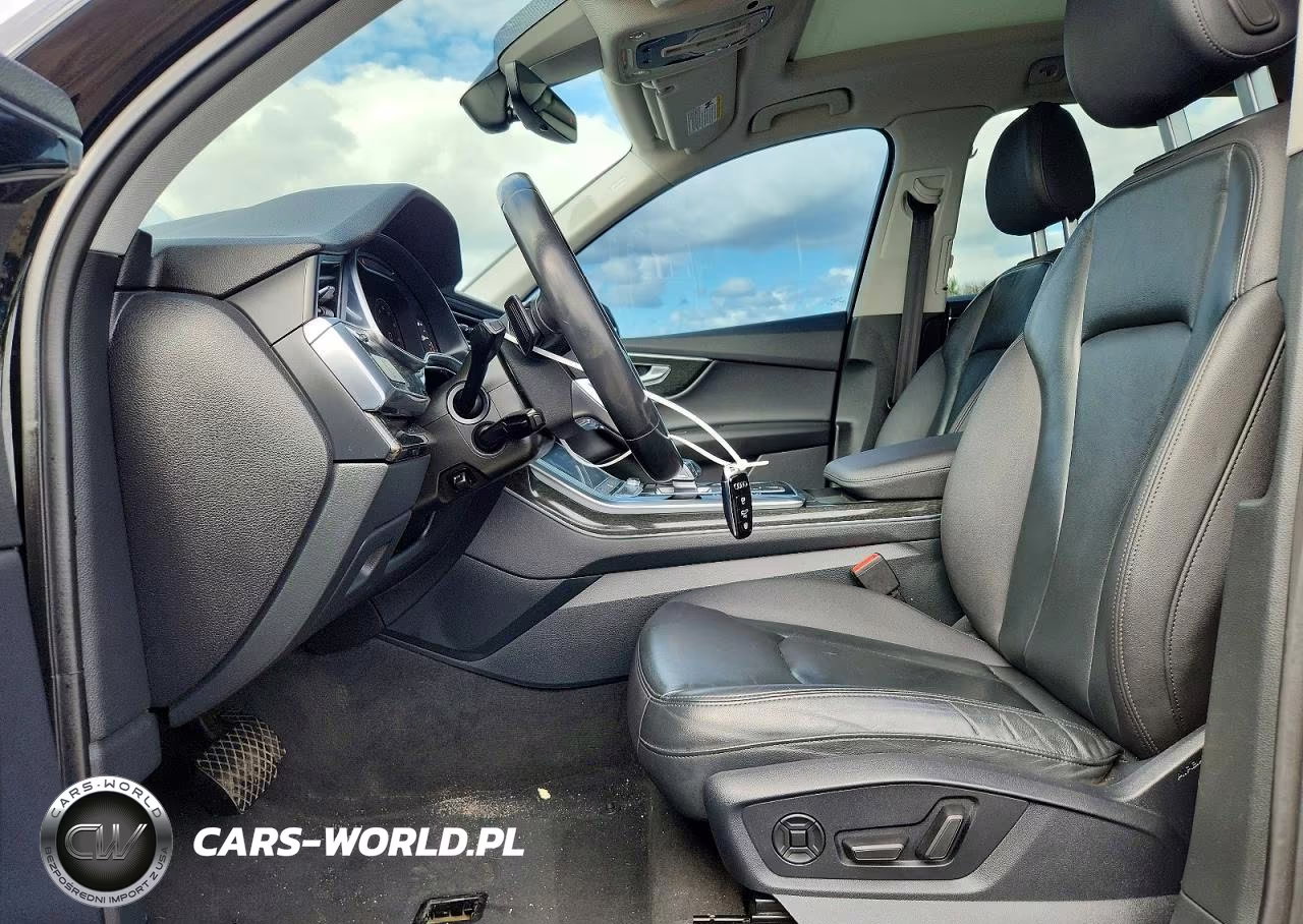 2020 Audi Q7 Premium Plus VIN:WA1LXAF74LD002926 - 7