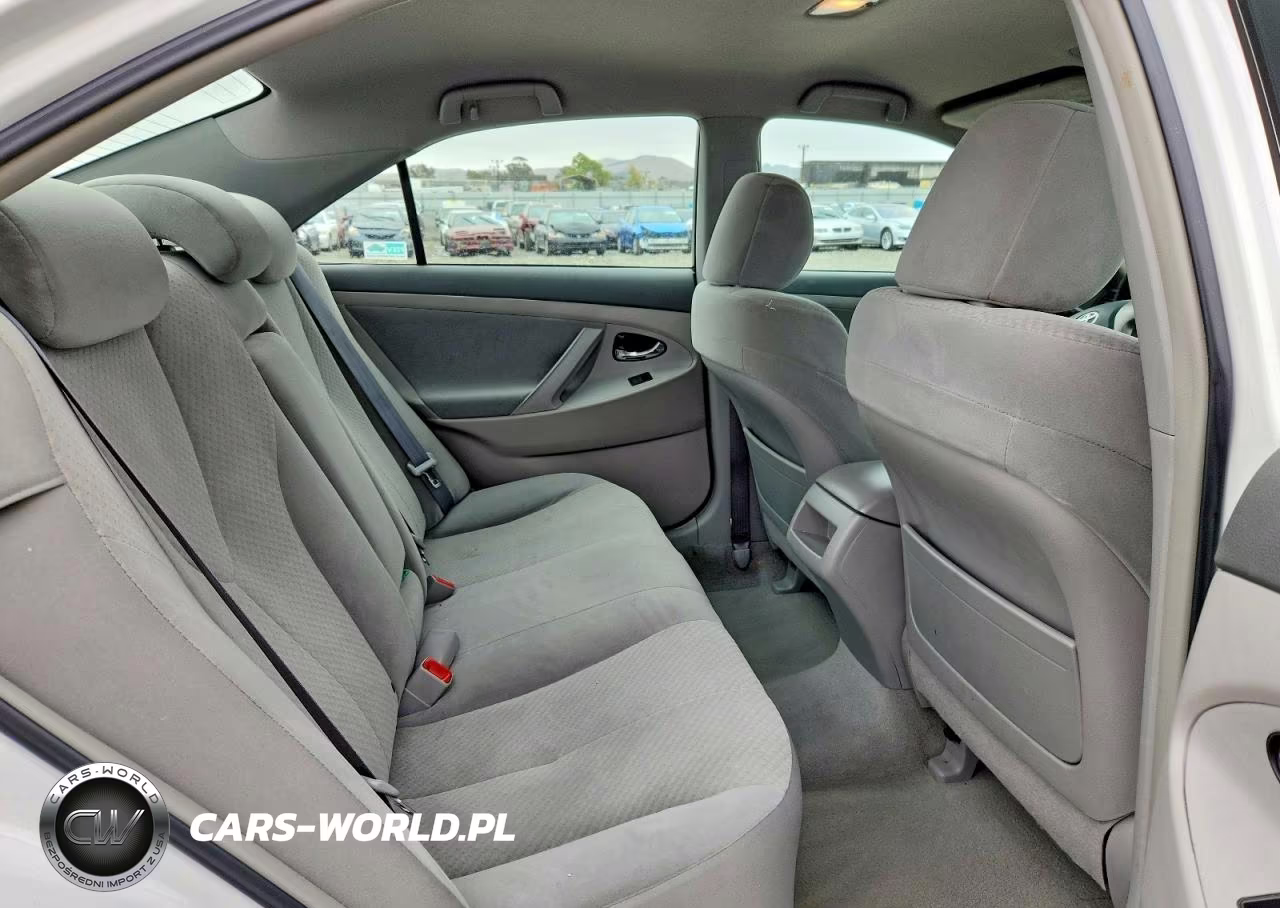 2009 Toyota Camry Le VIN:4T1BE46K19U909179 - 10