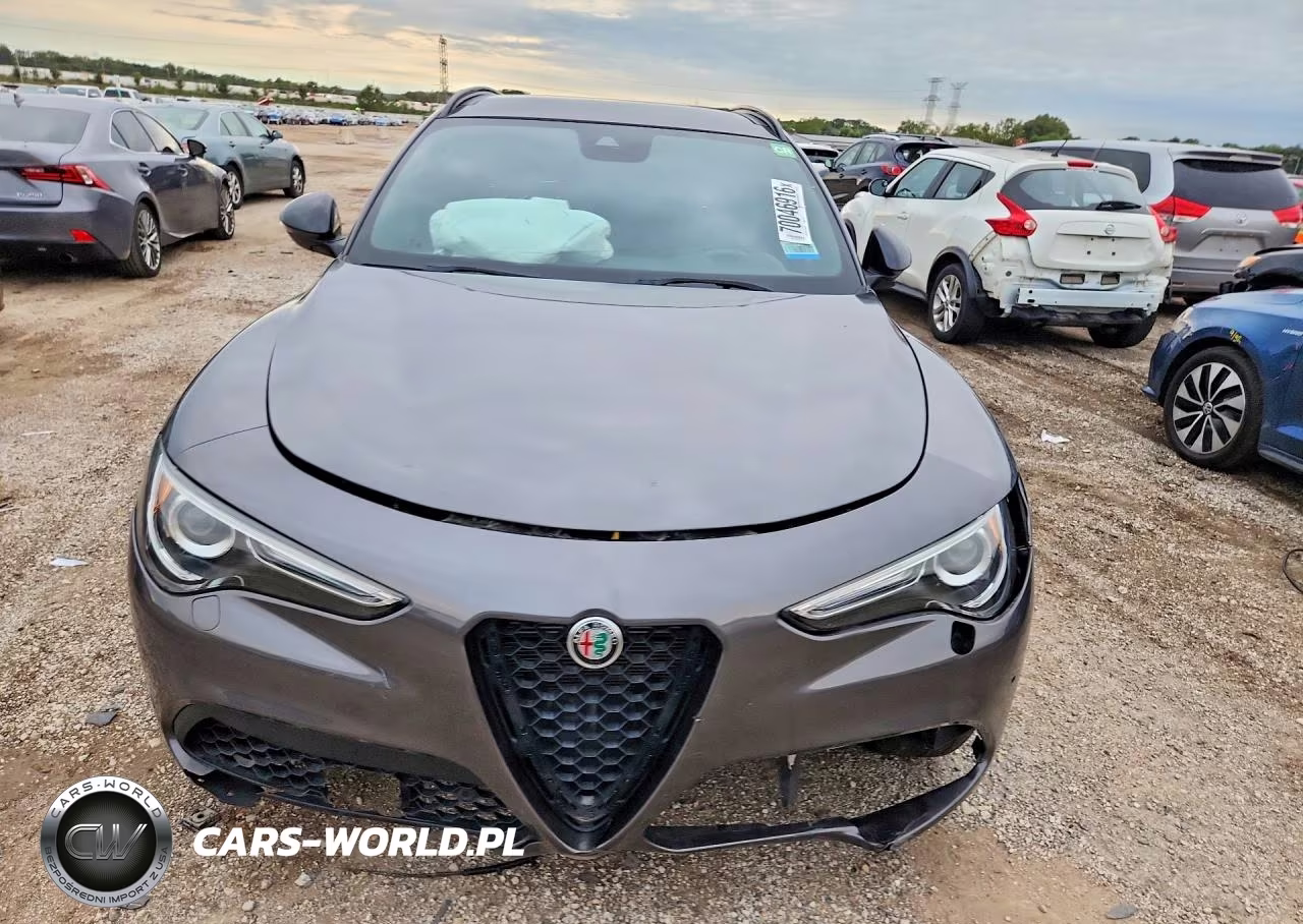 2022 Alfa Romeo Stelvio Ti VIN:ZASPAKBN4N7D47773 - 5