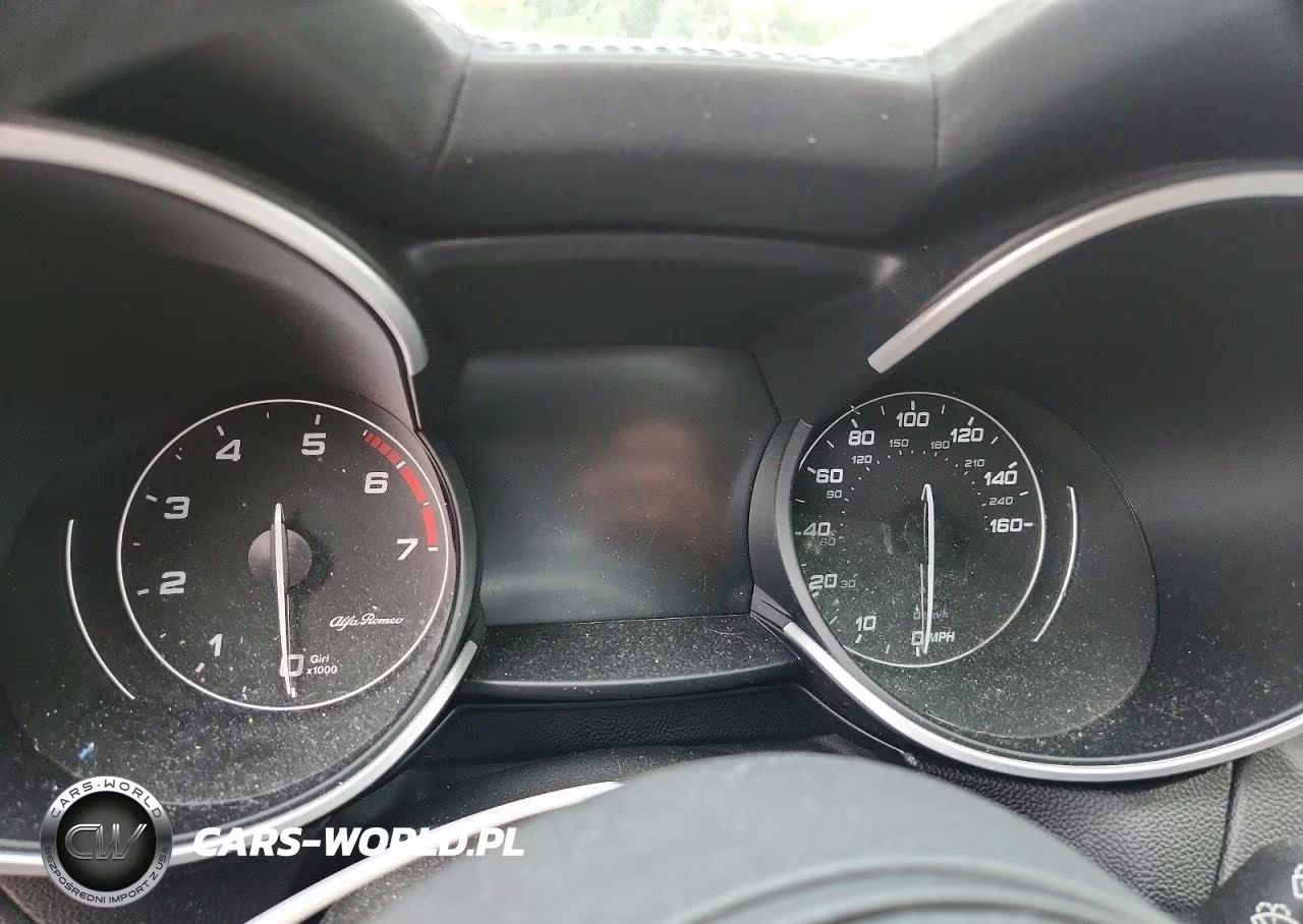 2022 Alfa Romeo Stelvio Ti VIN:ZASPAKBN4N7D47773 - 9