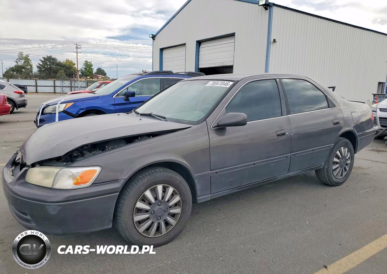 2000 Toyota Camry Le