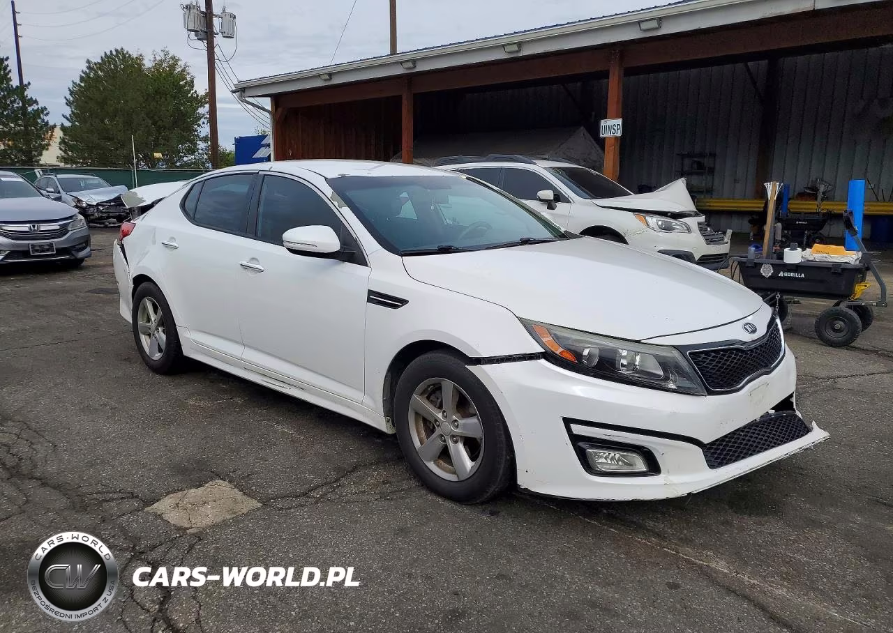 2015 Kia Optima Lx VIN:5XXGM4A79FG413175 - 4
