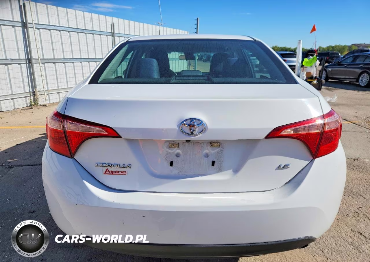 2019 Toyota Corolla Le VIN:5YFBURHE2KP896649 - 6