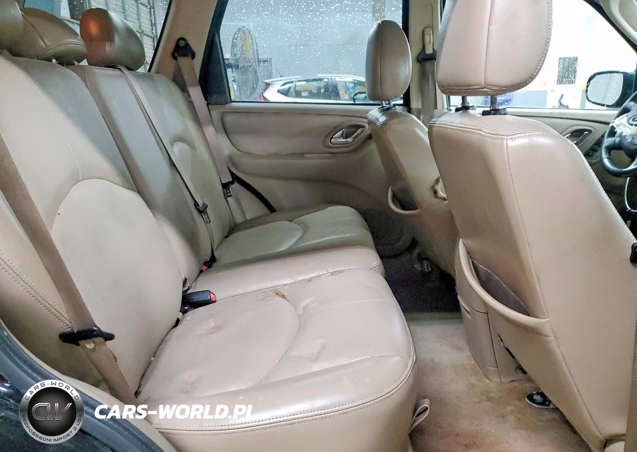 2006 Mazda Tribute I VIN:4F2YZ02Z16KM09738 - 11