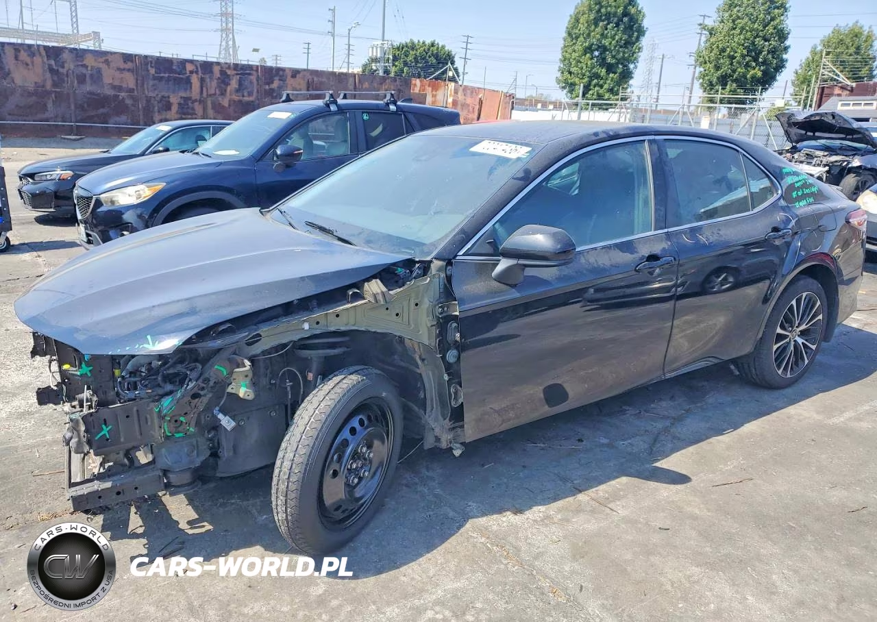 2020 Toyota Camry Se VIN:4T1G11AK4LU987793 - 1