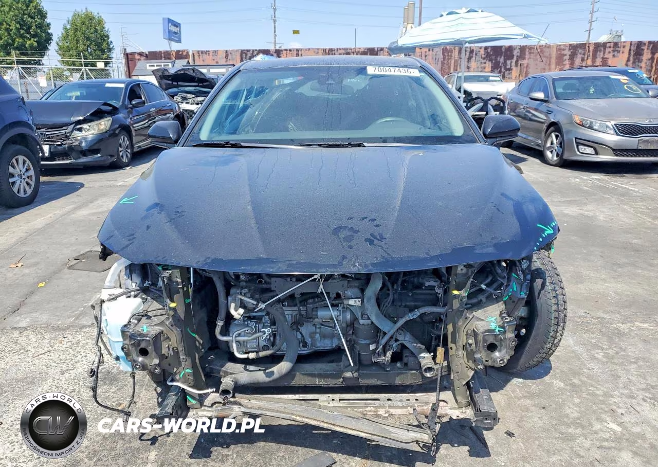 2020 Toyota Camry Se VIN:4T1G11AK4LU987793 - 5