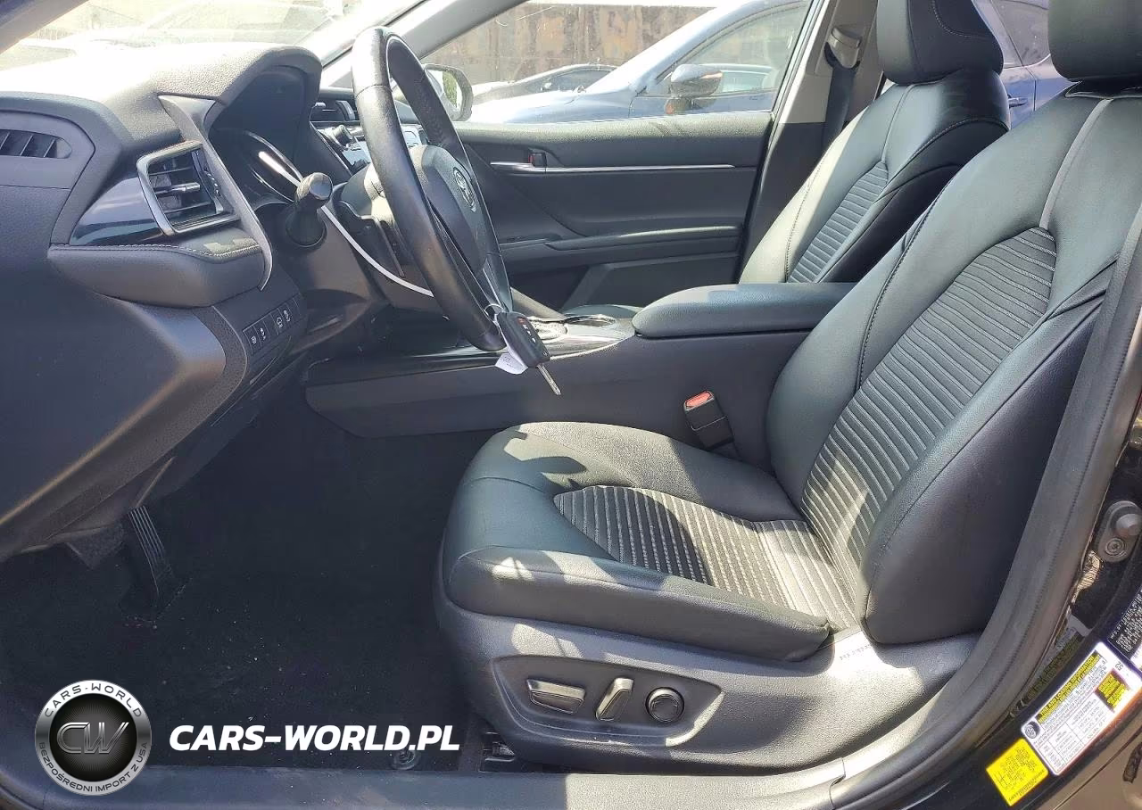 2020 Toyota Camry Se VIN:4T1G11AK4LU987793 - 7