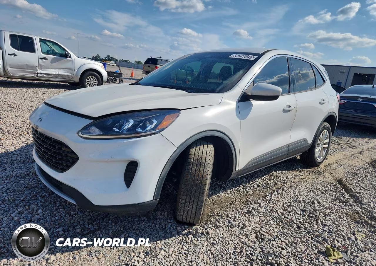 2021 Ford Escape Se