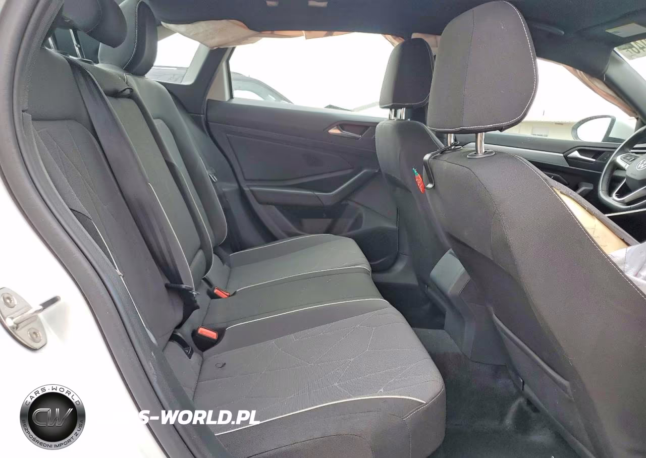 2026 Volkswagen Jetta Sport VIN:3VWBW7BU3TM005305 - 10