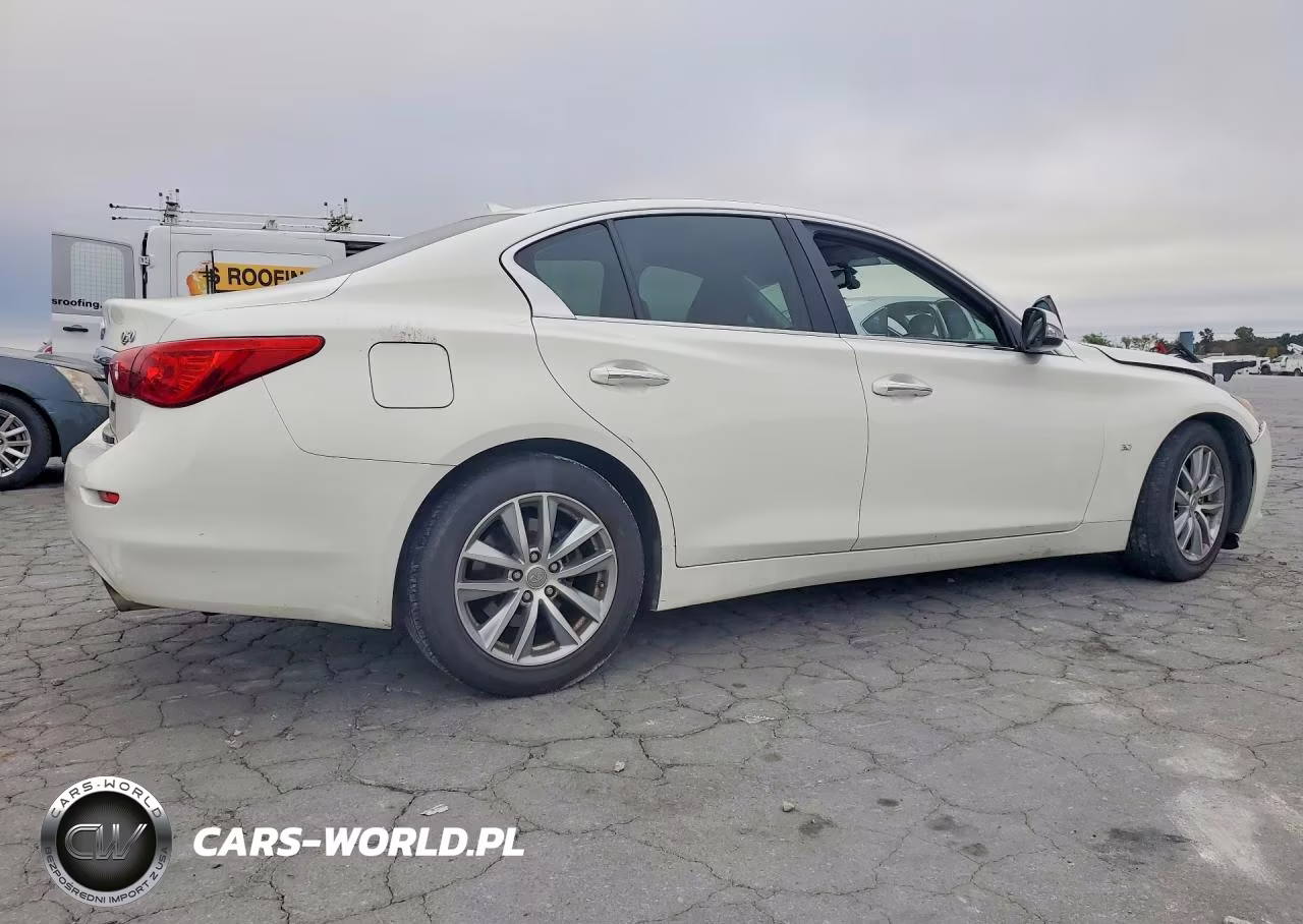 2015 Infiniti Q50 Premium VIN:JN1BV7AP7FM356867 - 3