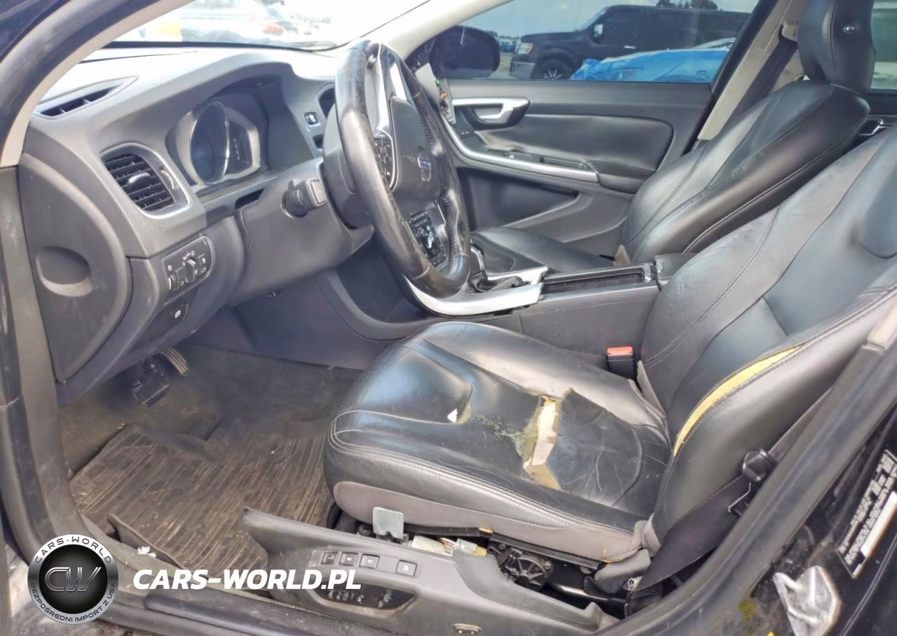 2018 Volvo S60 Premier VIN:LYV402HK8JB170596 - 7