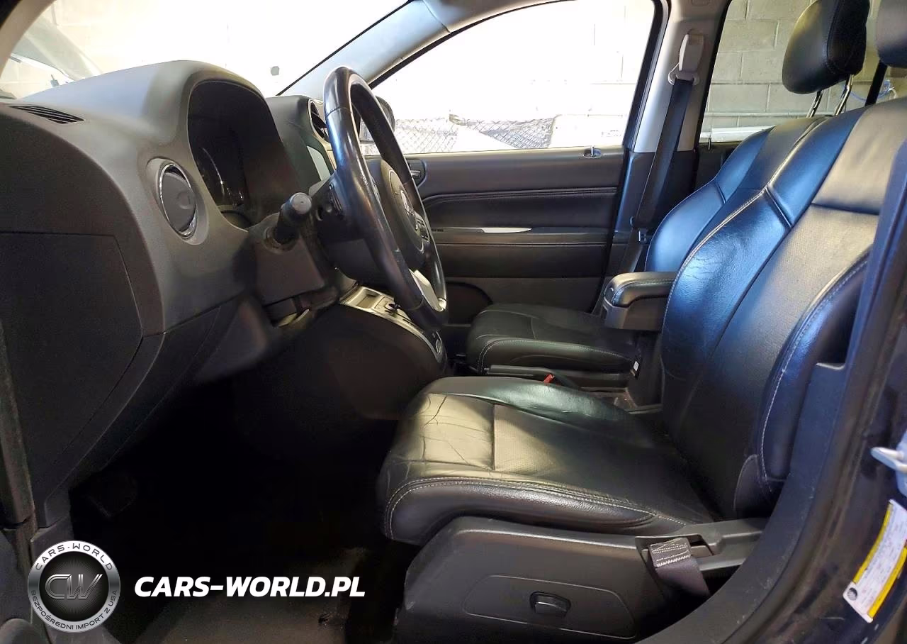 2015 Jeep Compass Latitude VIN:1C4NJDEB7FD280232 - 7