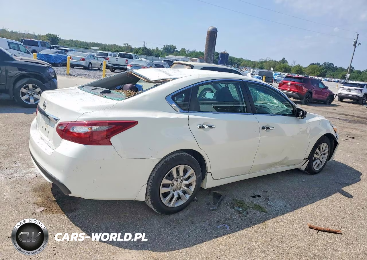 2018 Nissan Altima 2.5 S VIN:1N4AL3AP7JC299968 - 3