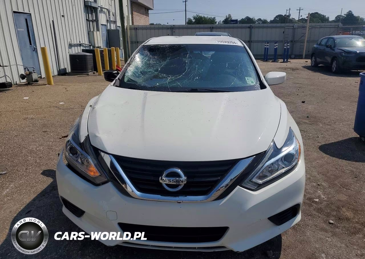 2018 Nissan Altima 2.5 S VIN:1N4AL3AP7JC299968 - 5