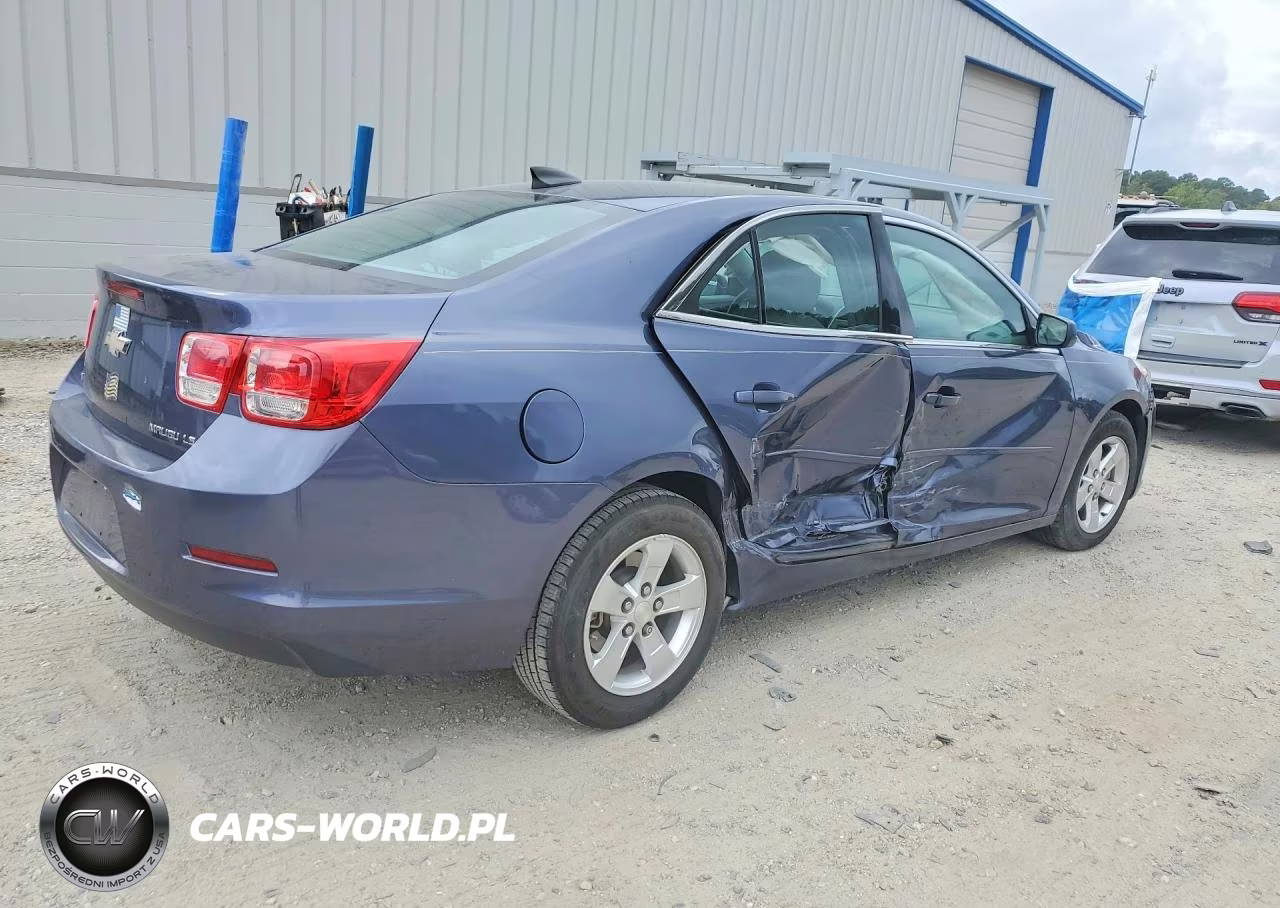 2015 Chevrolet Malibu Ls VIN:1G11B5SL0FF131060 - 3