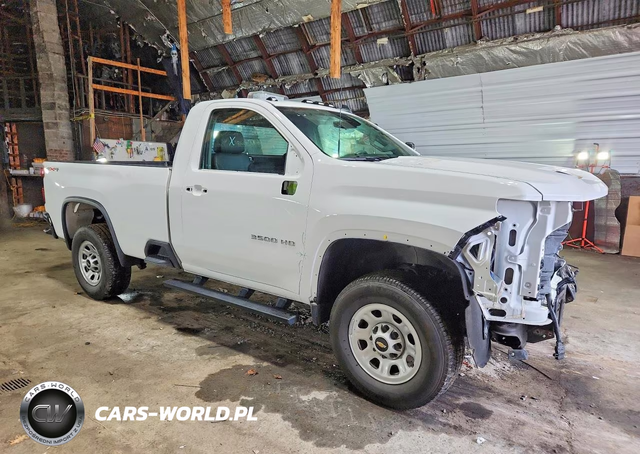 2024 Chevrolet Silverado K3500 VIN:1GC3YSE72RF445499 - 4