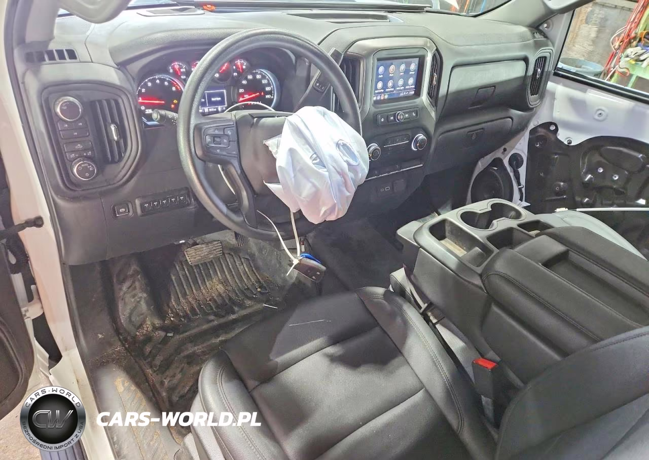 2024 Chevrolet Silverado K3500 VIN:1GC3YSE72RF445499 - 8