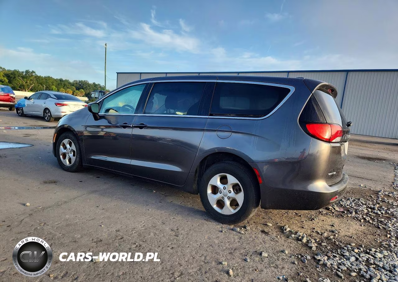 2017 Chrysler Pacifica Lx VIN:2C4RC1CG2HR521803 - 2