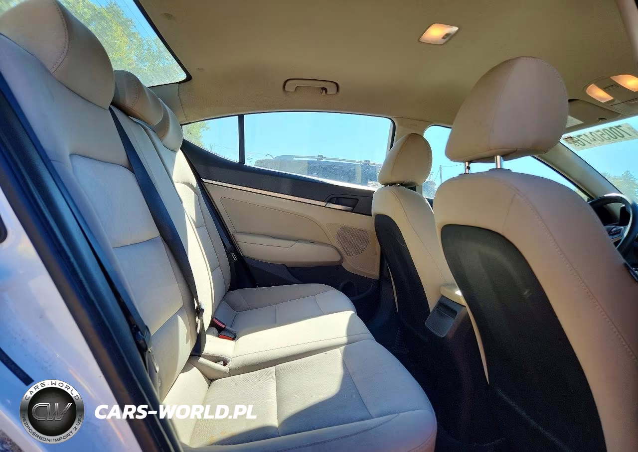 2018 Hyundai Elantra Sel VIN:5NPD84LF6JH270307 - 10