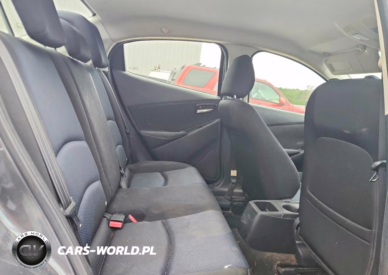 2017 Toyota Yaris Ia Base VIN:3MYDLBYV0HY150651 - 10