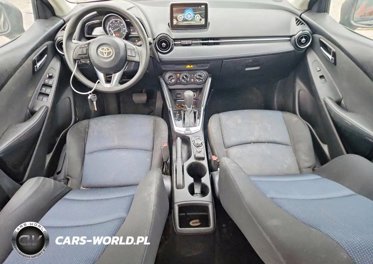2017 Toyota Yaris Ia Base VIN:3MYDLBYV0HY150651 - 8