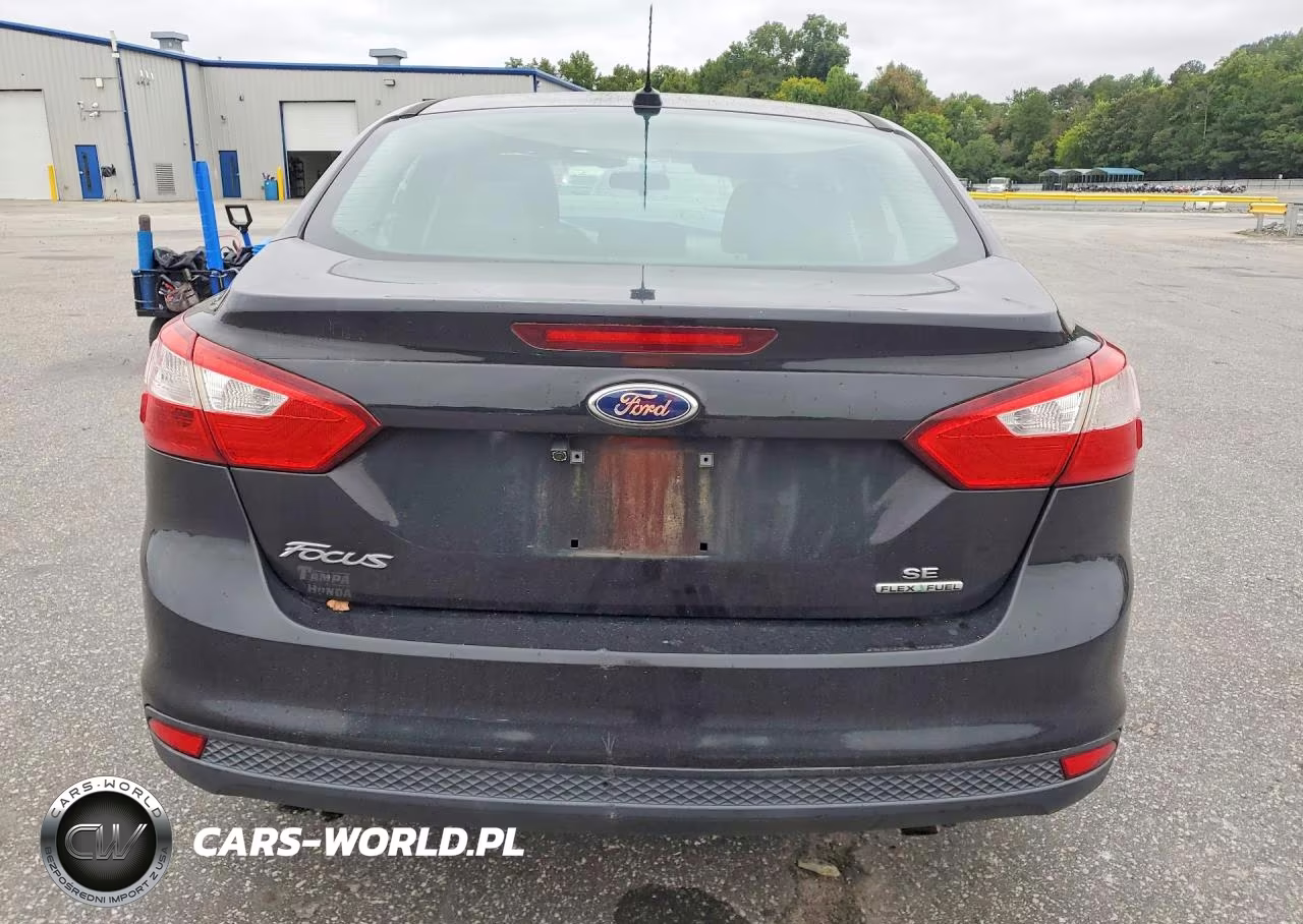 2014 Ford Focus Se VIN:1FADP3F23EL414960 - 6