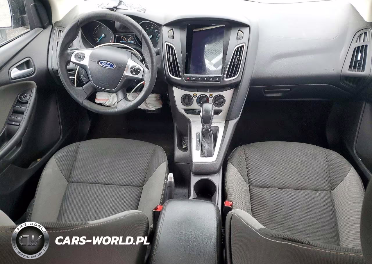 2014 Ford Focus Se VIN:1FADP3F23EL414960 - 8
