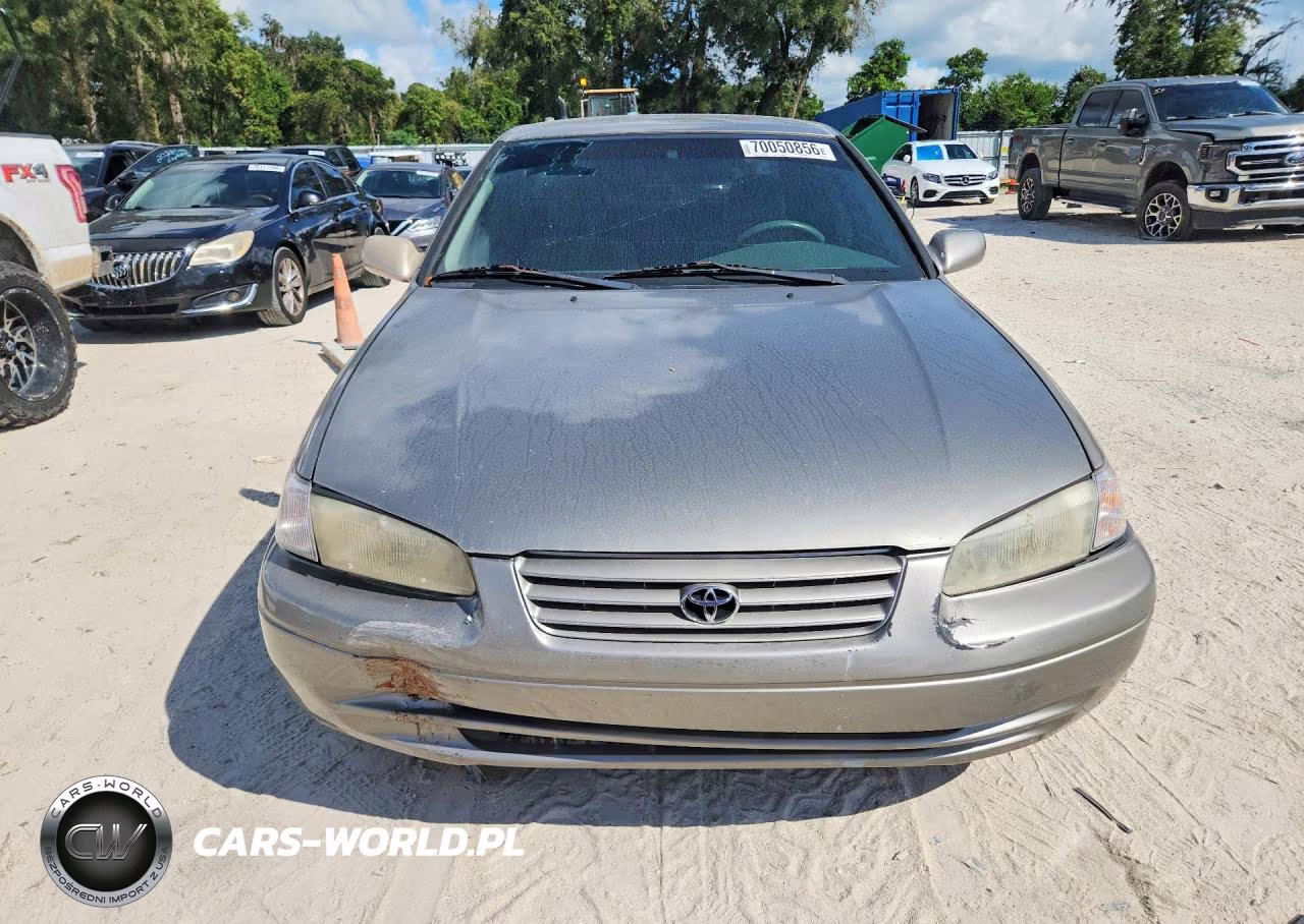 1997 Toyota Camry Le V6 VIN:4T1BF22K8VU020493 - 5