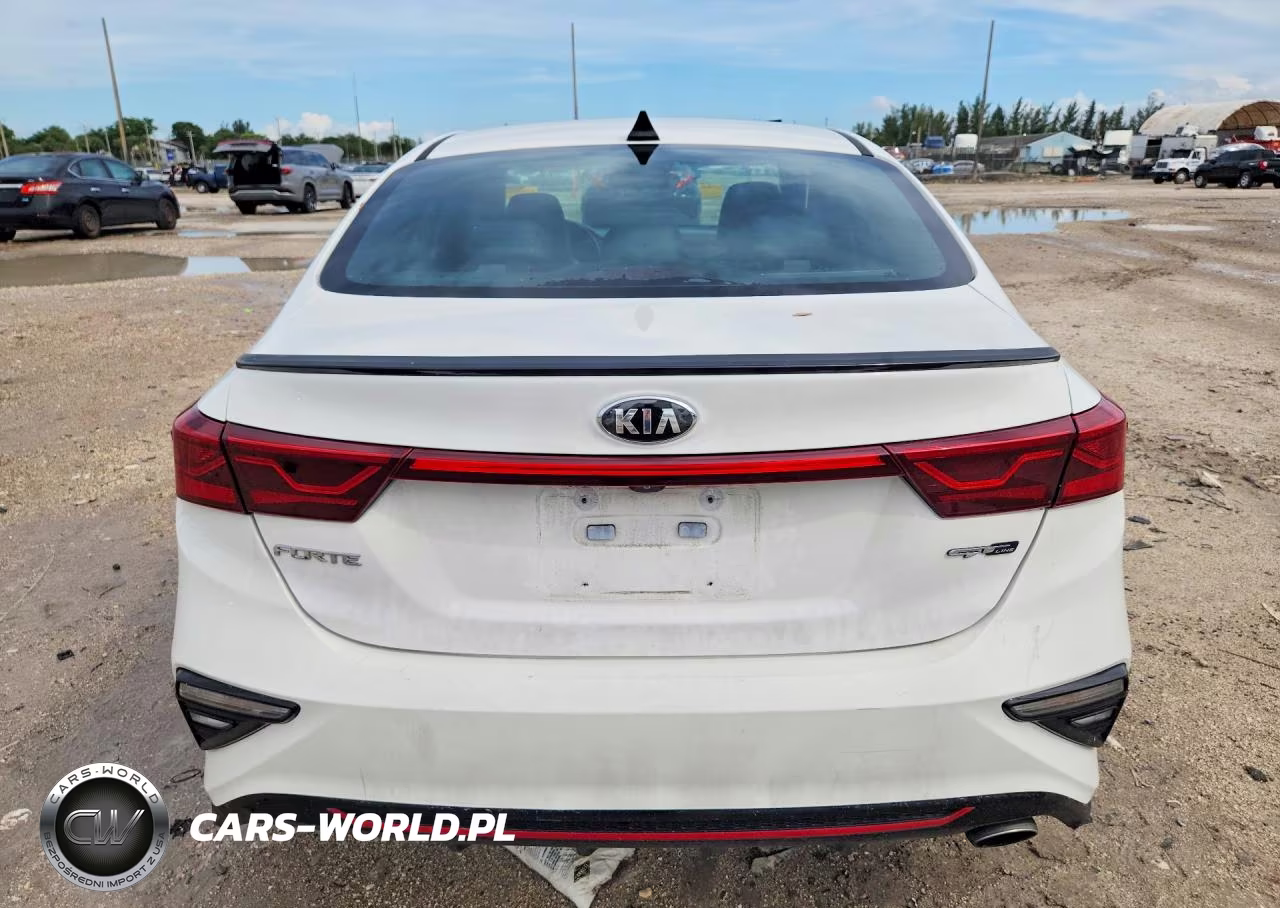 2020 Kia Forte Gt Line VIN:3KPF34AD9LE157838 - 6