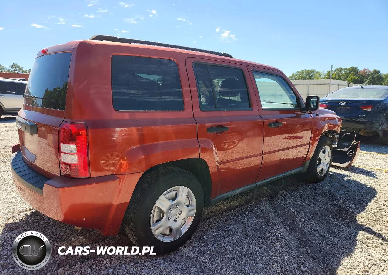 2010 Jeep Patriot Sport VIN:1J4NT1GA2AD624713 - 3