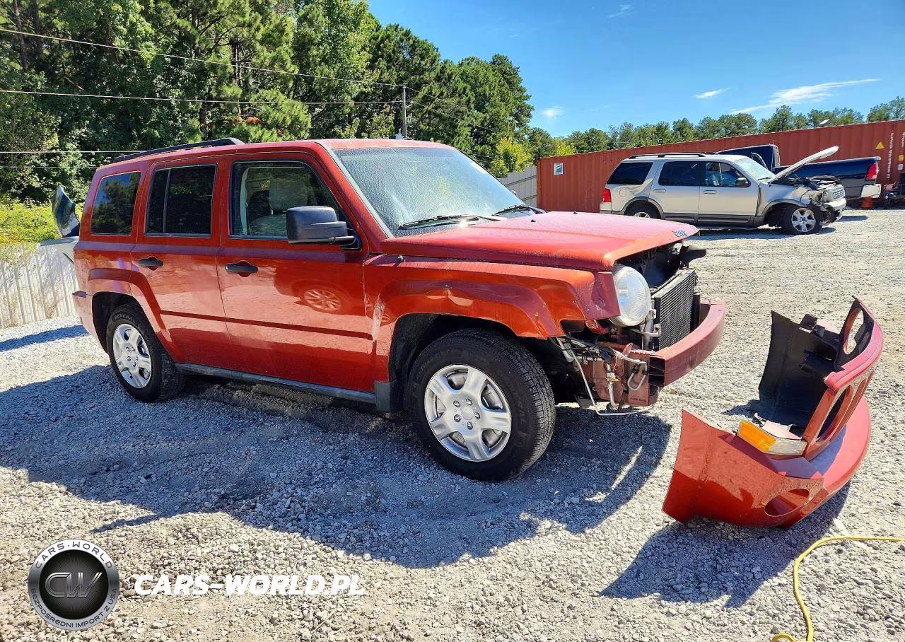 2010 Jeep Patriot Sport VIN:1J4NT1GA2AD624713 - 4