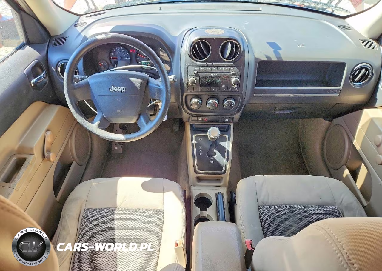 2010 Jeep Patriot Sport VIN:1J4NT1GA2AD624713 - 8