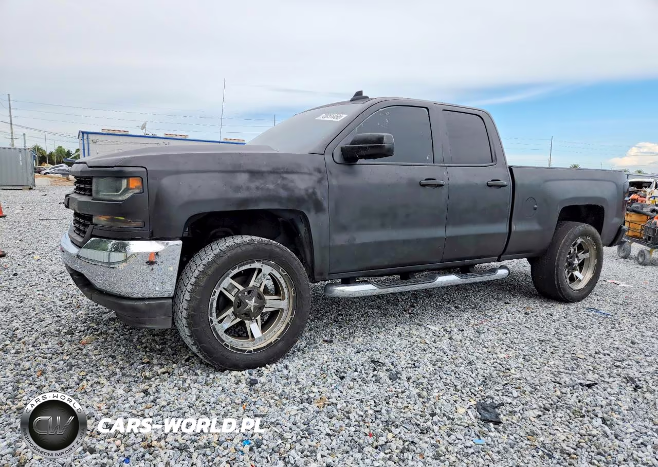 2018 Chevrolet Silverado C1500 Custom