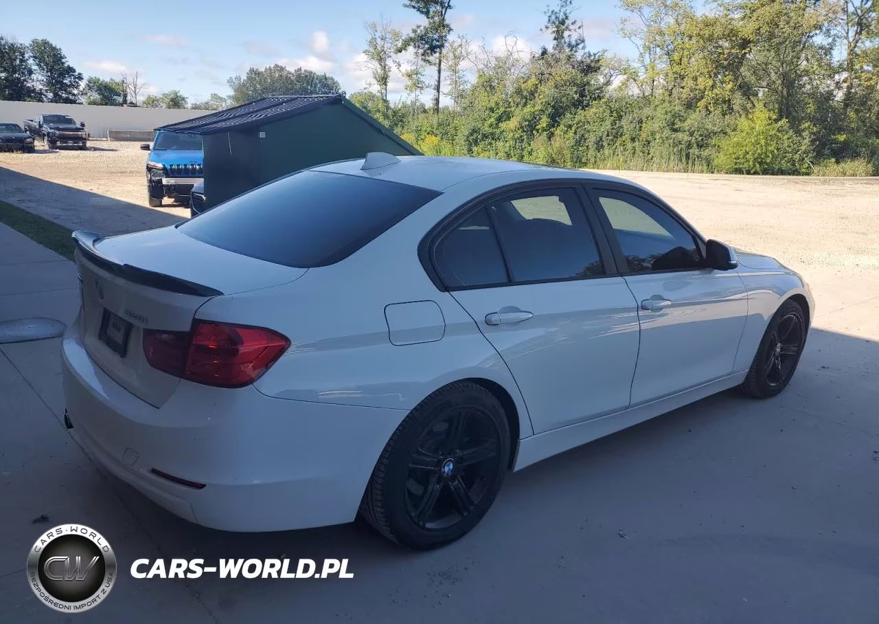 2013 BMW 328 Xi VIN:WBA3B3C56DF530084 - 3