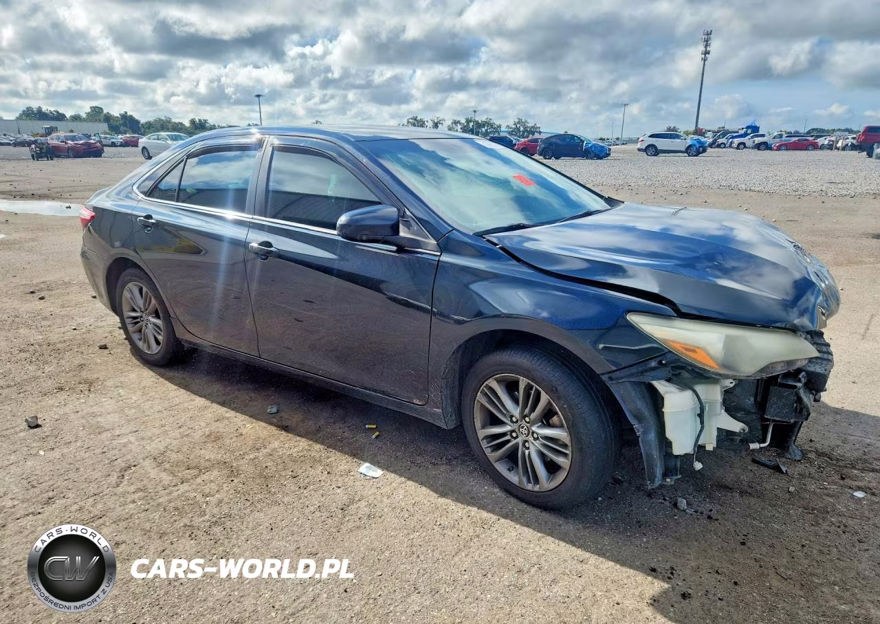 2015 Toyota Camry Se VIN:4T1BF1FK9FU092096 - 4