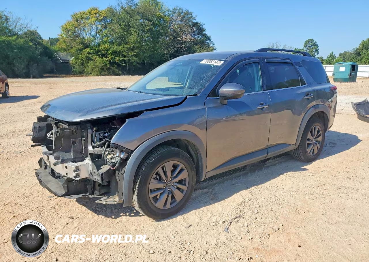 2023 Nissan Pathfinder Sv