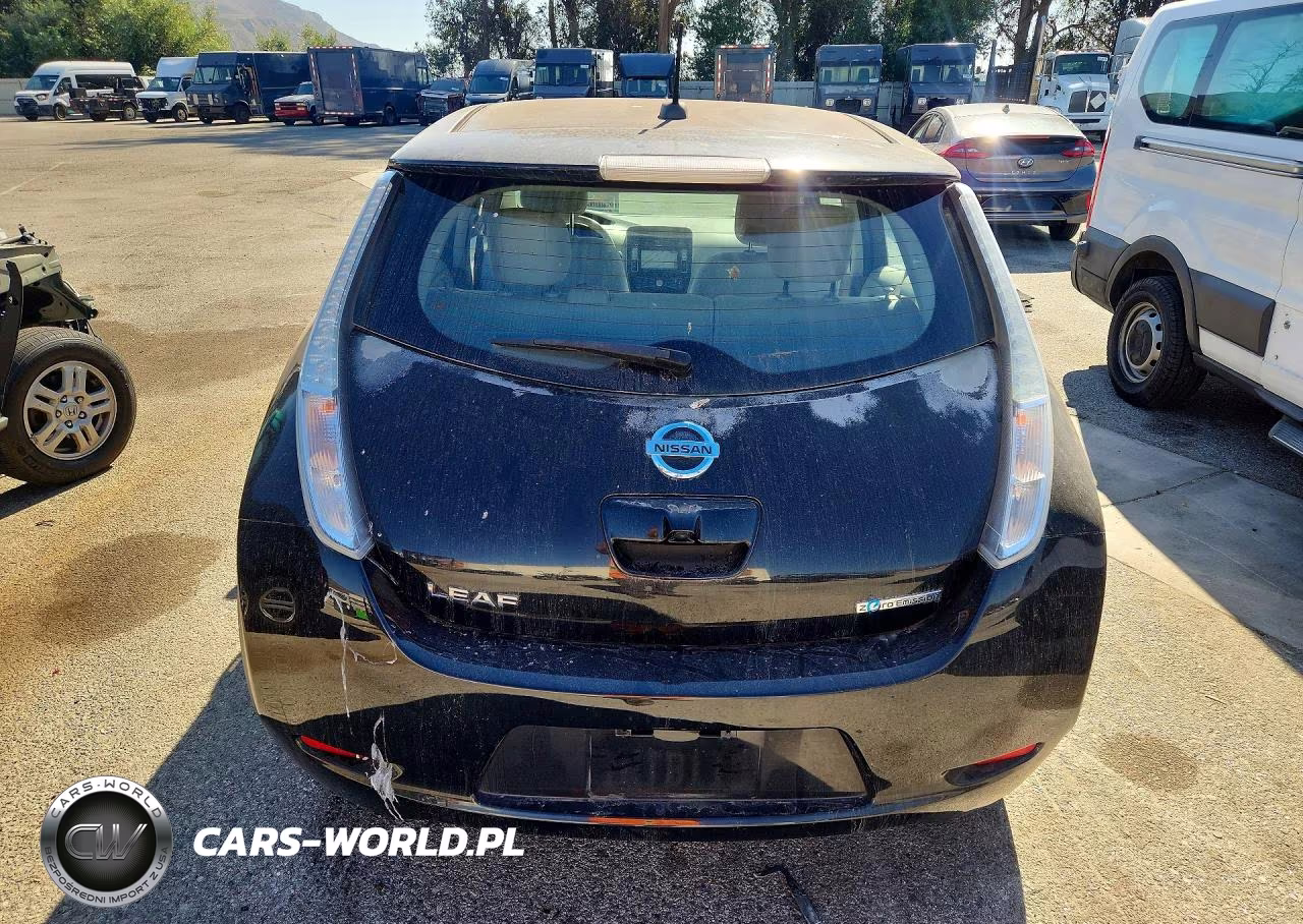 2015 Nissan Leaf S 4D Hatchback VIN:1N4AZ0CP9FC322507 - 6