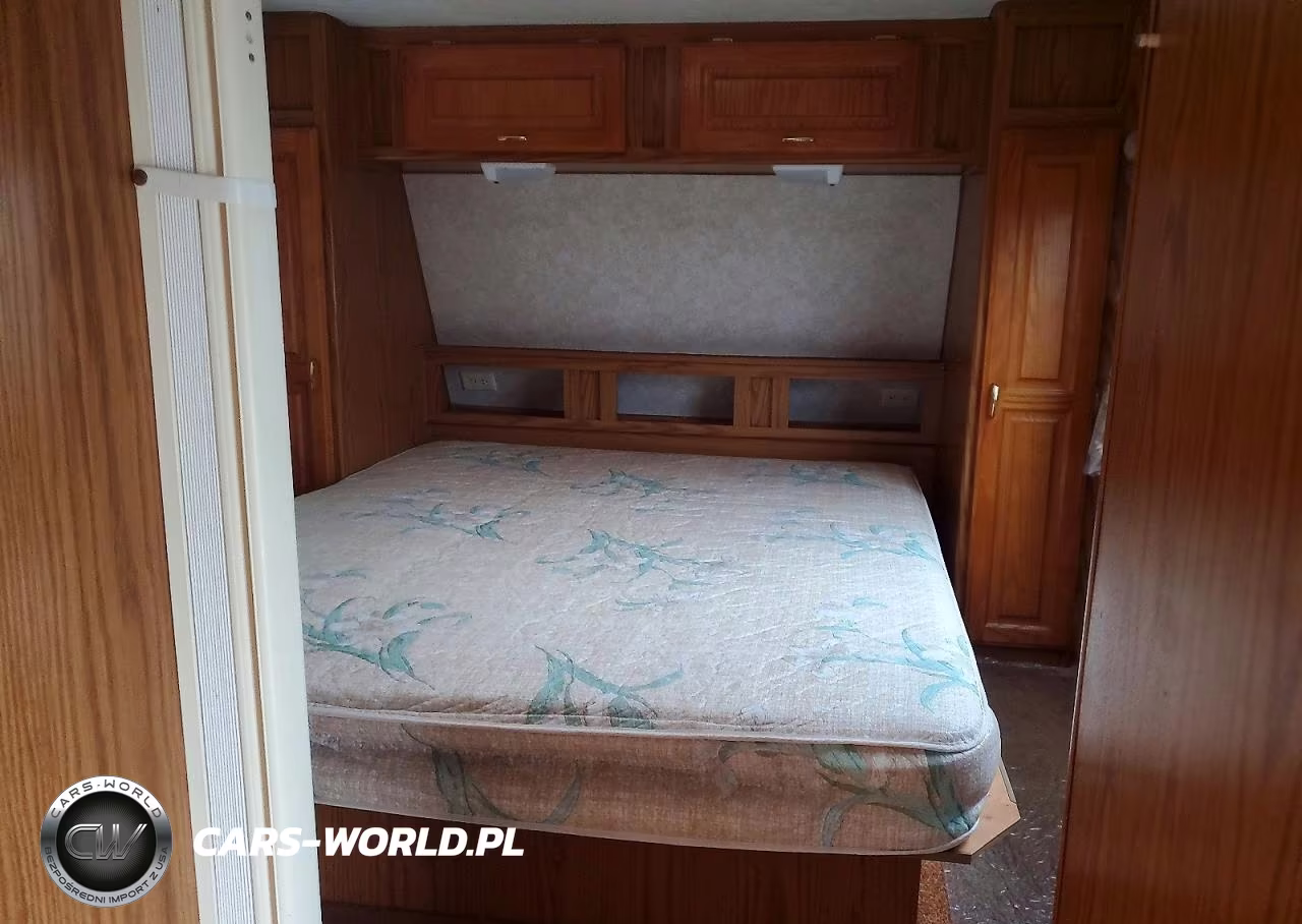 2001 Jayco Eagle Camper VIN:1UJCJ02N915L10249 - 9