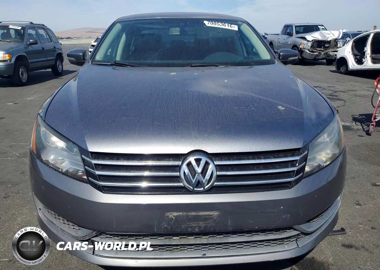 2014 Volkswagen Passat S VIN:1VWAS7A32EC048280 - 5
