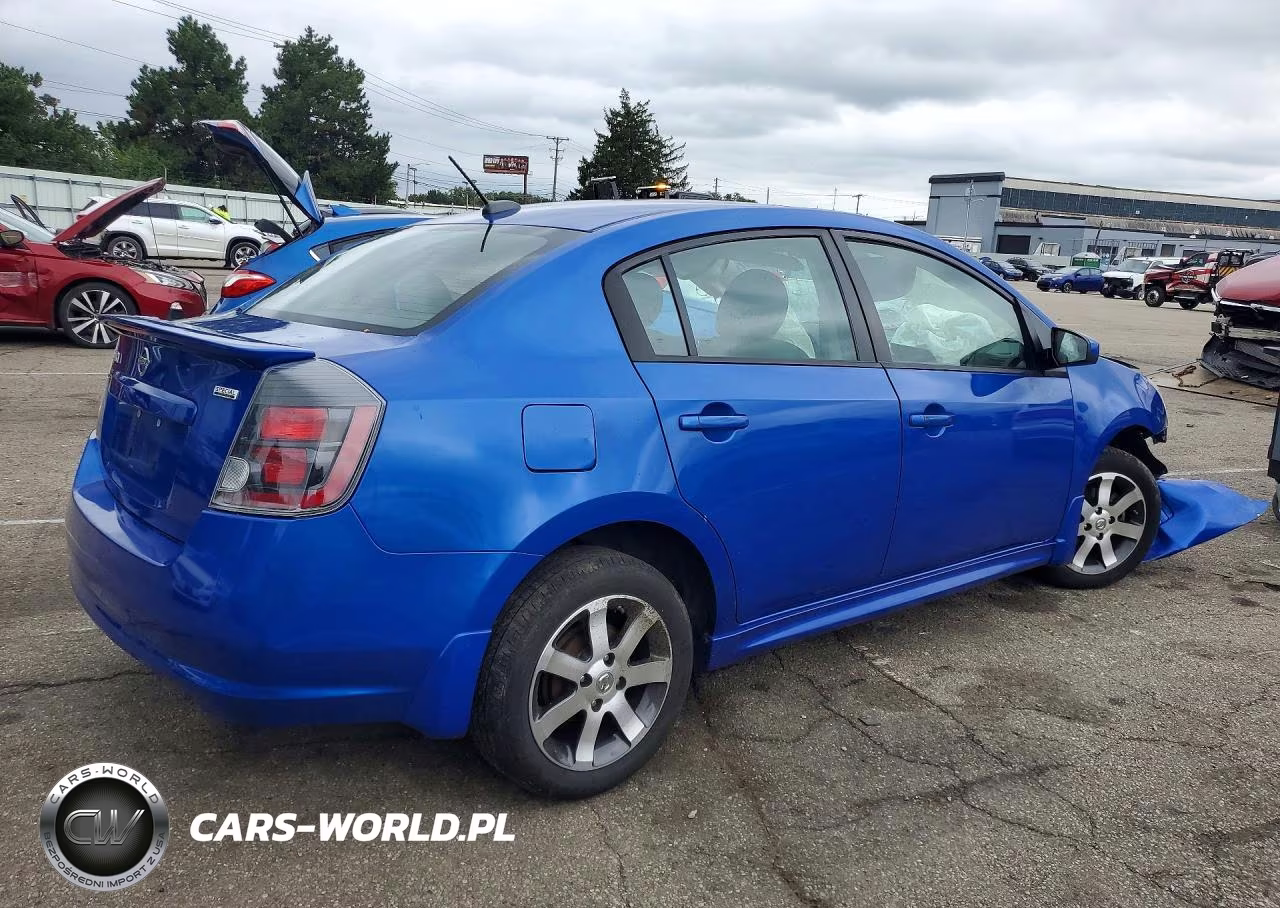 2012 Nissan Sentra 2.0 VIN:3N1AB6AP8CL716555 - 3