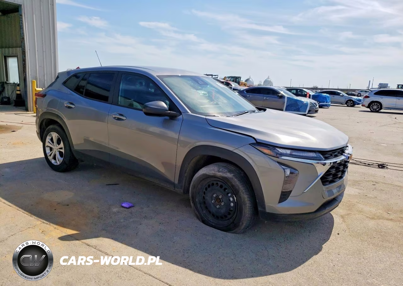 2025 Chevrolet Trax Ls VIN:KL77LFEP7SC265575 - 4